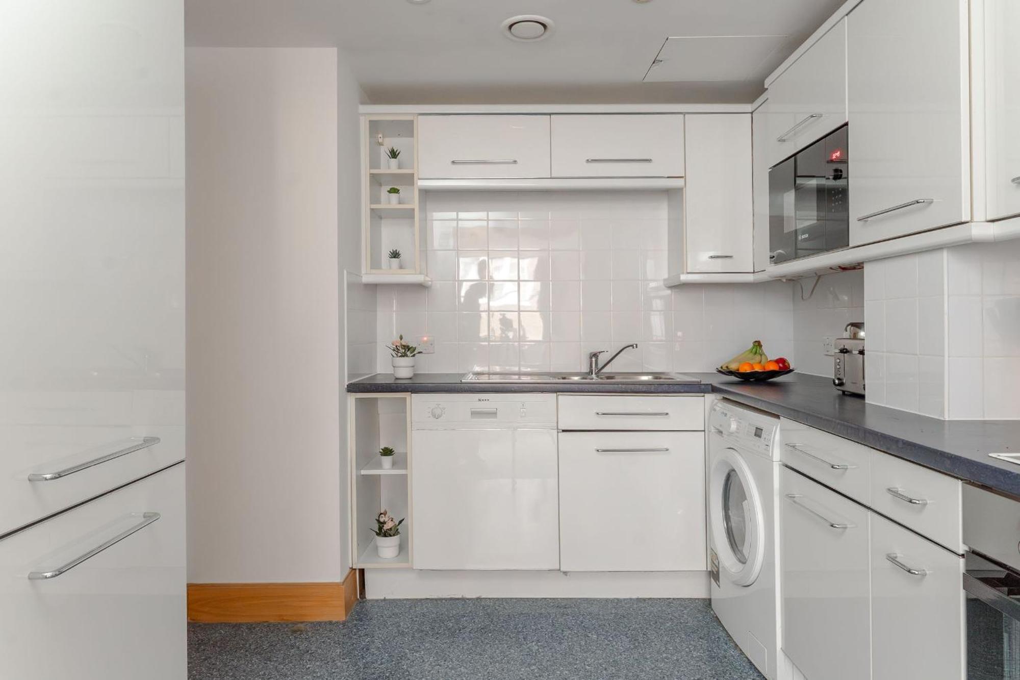 Holborn - 2Br Near Covent Garden -Cityapartmentstay London Kültér fotó
